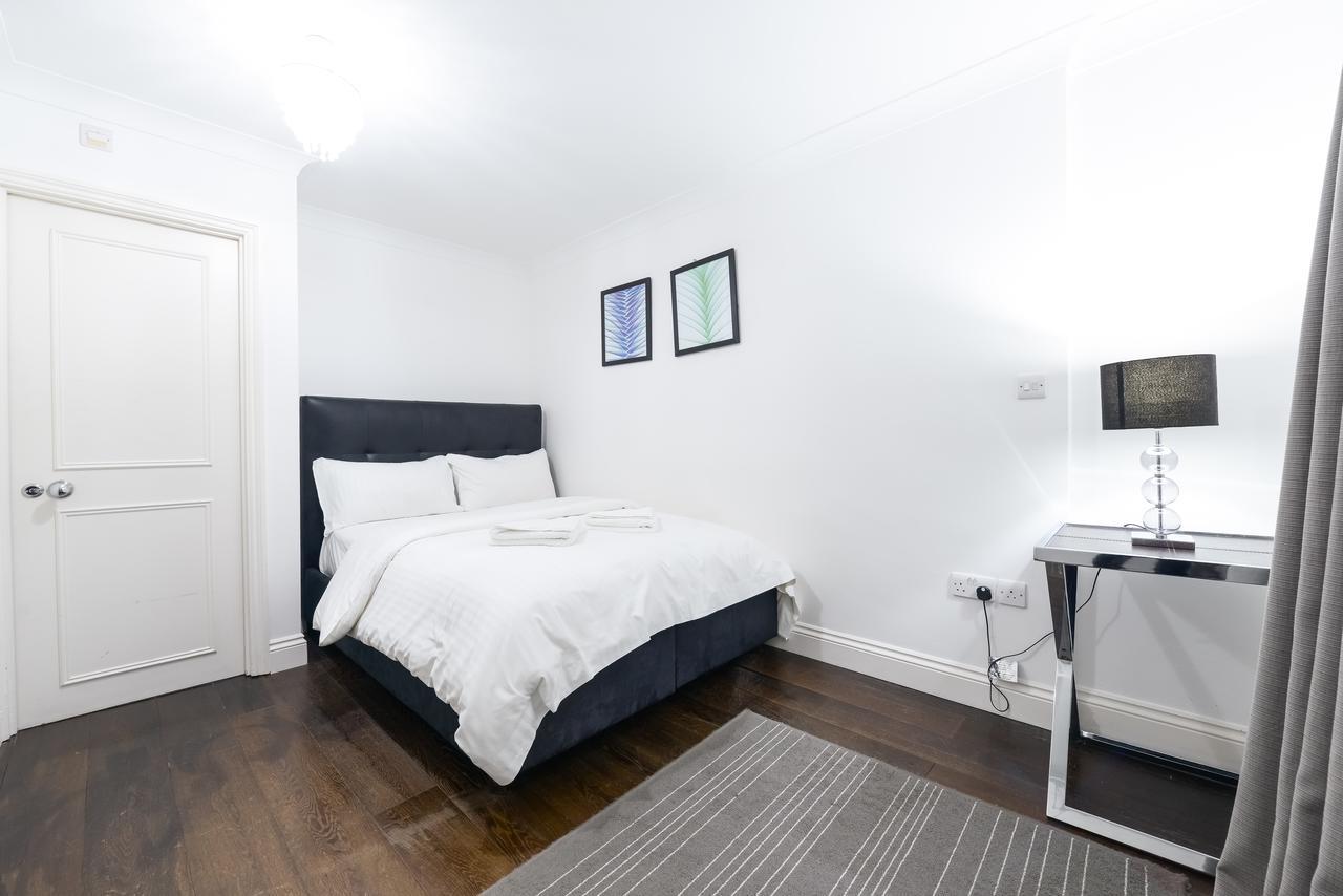 Knightsbridge Apartments